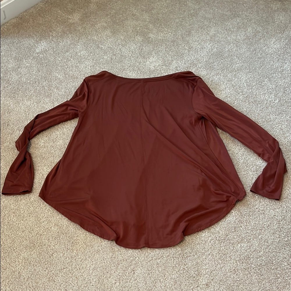 Lululemon large Elegant Brown Women's Top